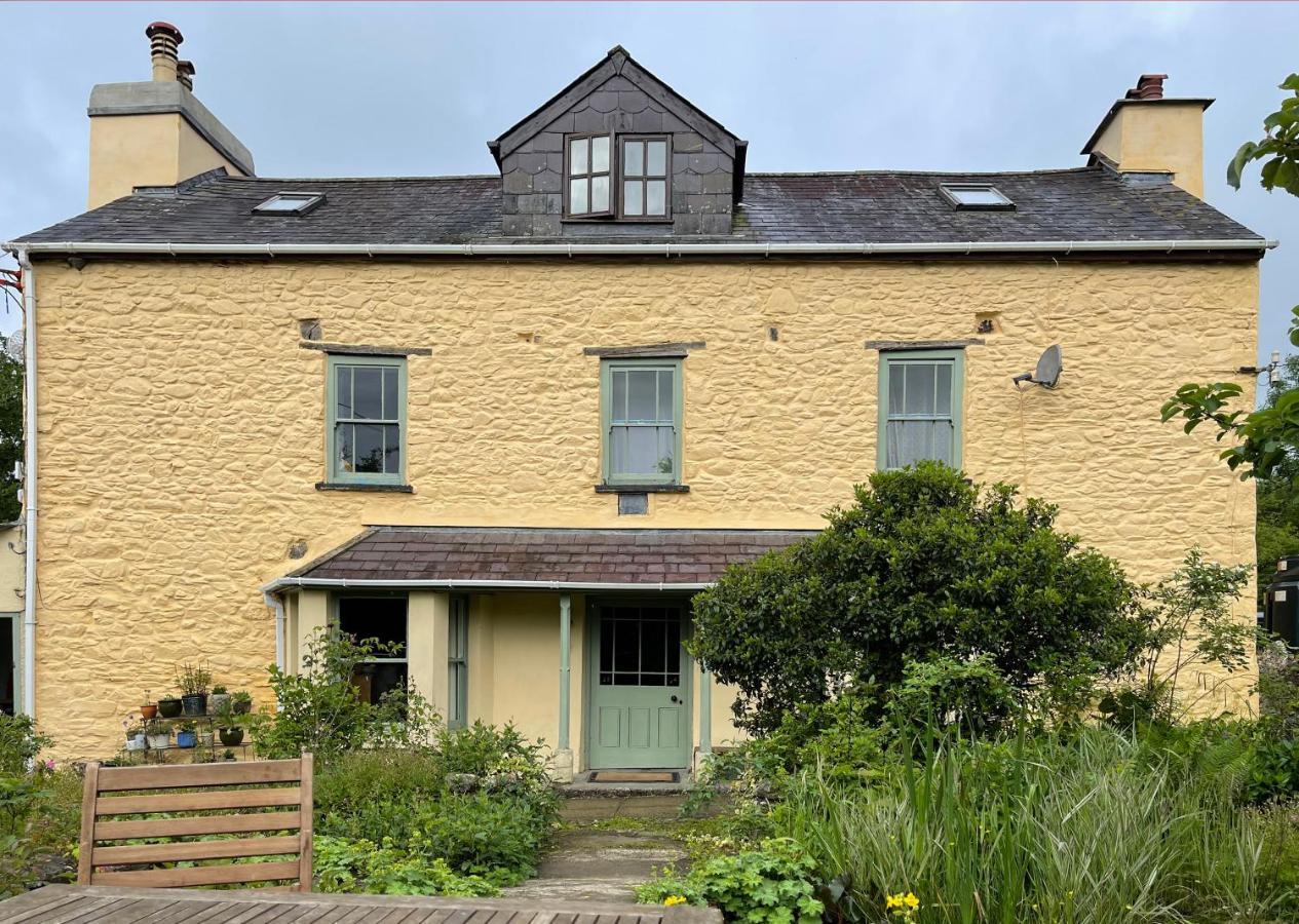 Nantgaredig Ynyswen Bed & Breakfast المظهر الخارجي الصورة