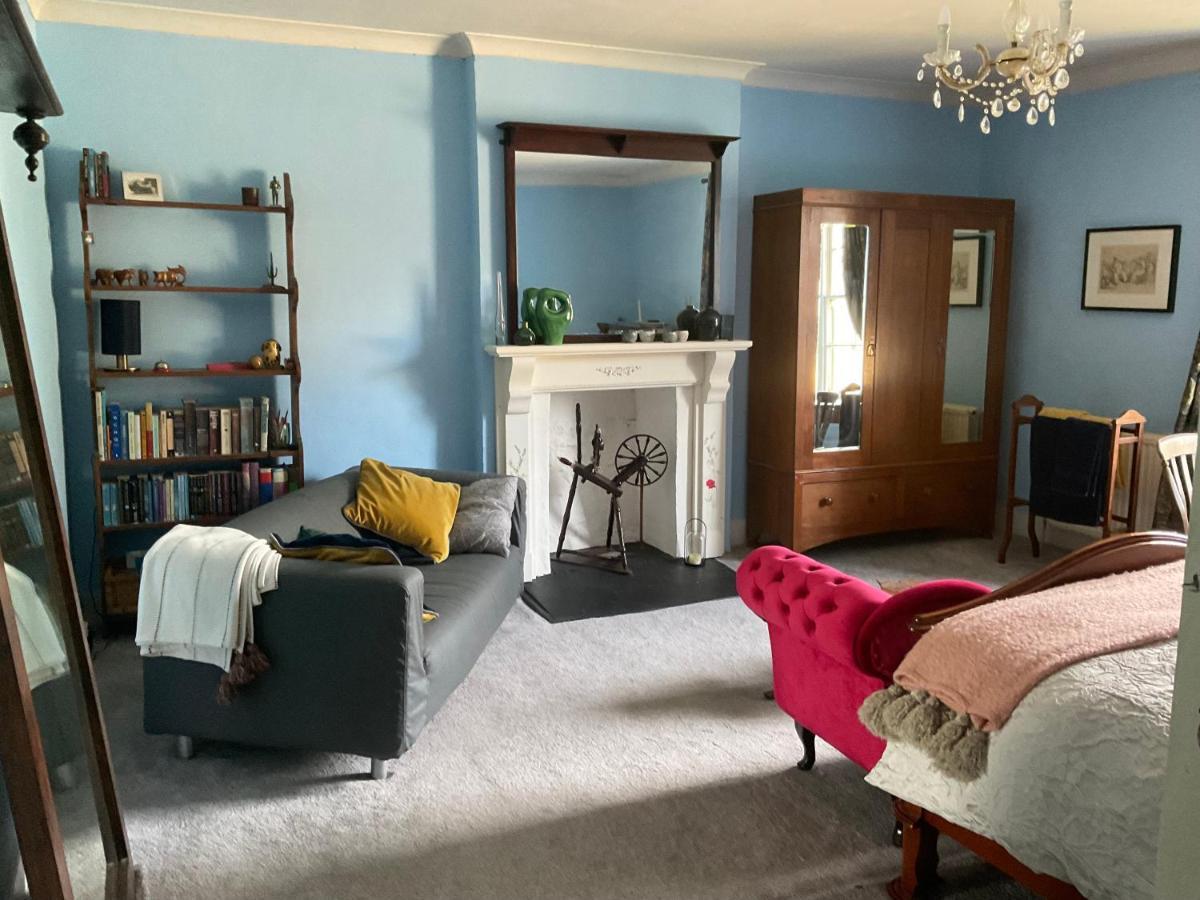 Nantgaredig Ynyswen Bed & Breakfast المظهر الخارجي الصورة